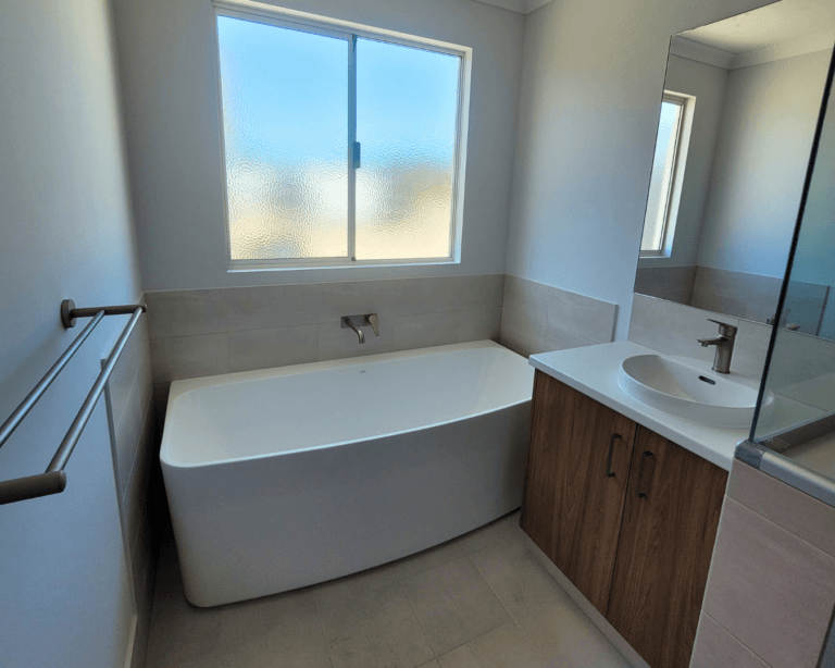 modular-home-gibson-wa-bathroom